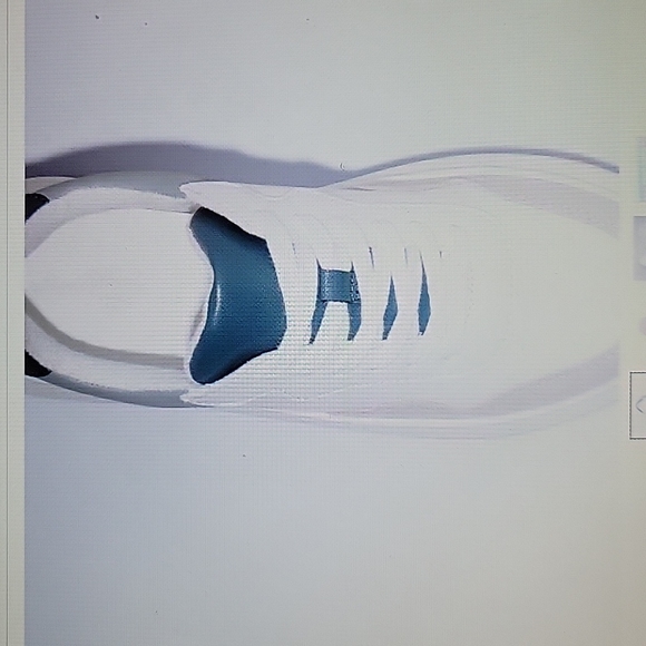 Universal Thread Flora lace up trendy sneakers white blue tan memory foam 8 New - Picture 3 of 6